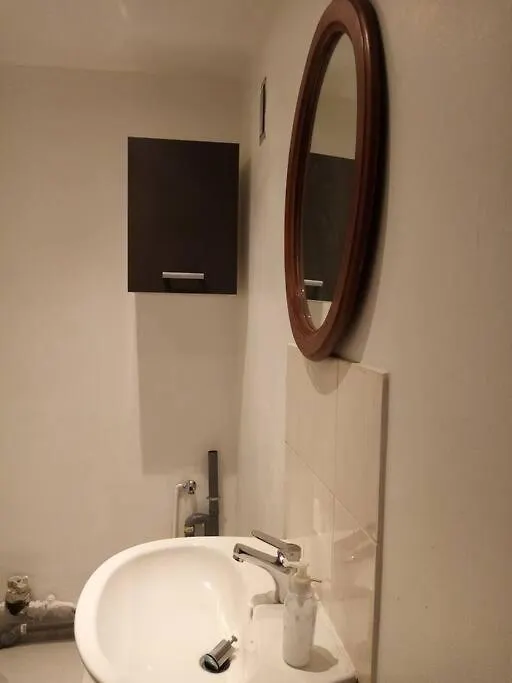 Logement Pres De La Timone - Parking Et Wifi Gratuit Marseilles Appartement