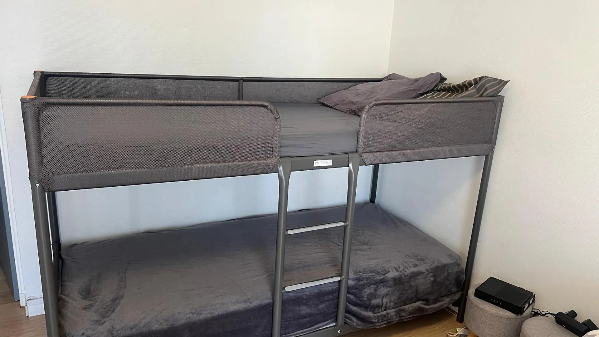 Appartement Logement Pres De La Timone - Parking Et Wifi Gratuit Marseilles